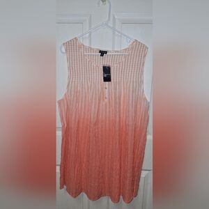 TORRID SLEEVELESS TANK